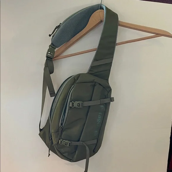 Patagonia Atom Belt Bag - Forest Green - Picture 7 of 7